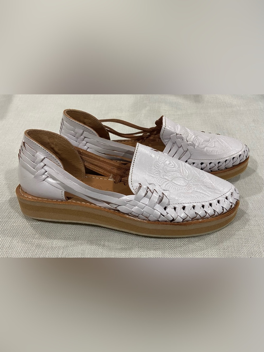Mexican Leather Huarache Wedge Sandal, Artisanal White Floral - Women Size 8